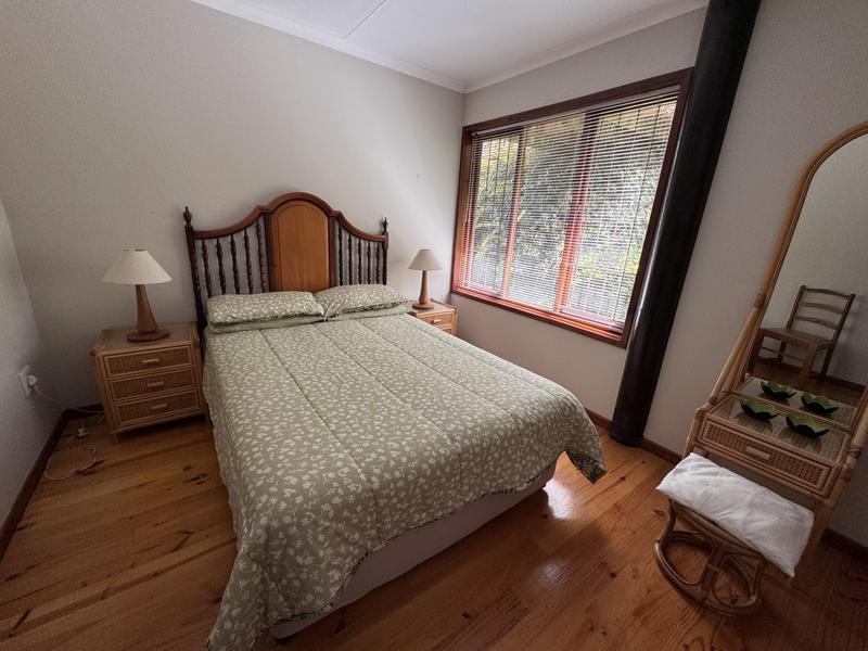 7 Bedroom Property for Sale in Outeniqua Strand Western Cape